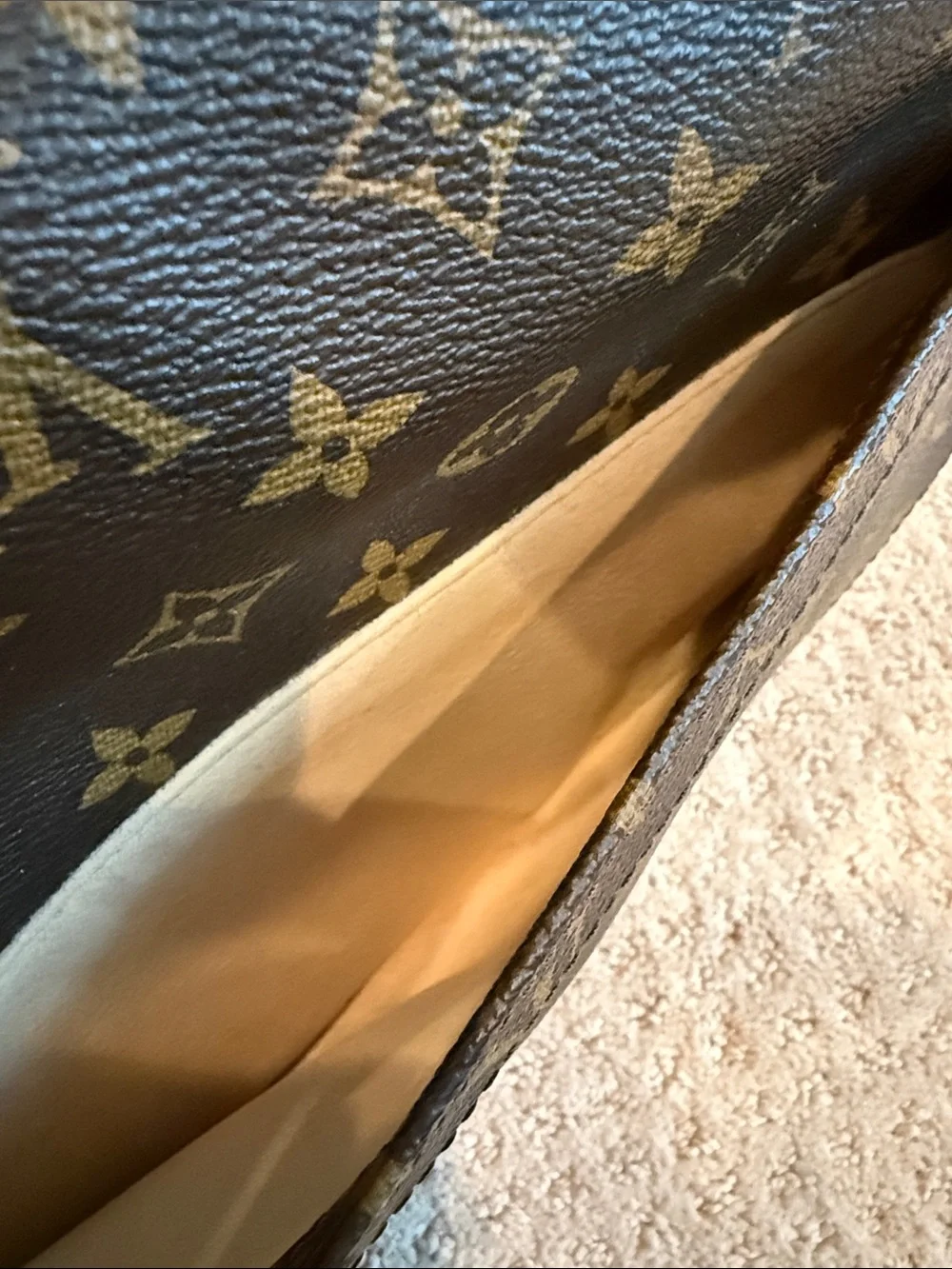 Louis Vuitton Beverly Monogram Shoulder Bag in Brown and Tan with Gold Hardware - Picture 14 of 15